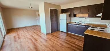 Main picture of 374 Gatewood Dr