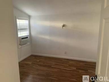 Main picture of 12746 Bromont Ave