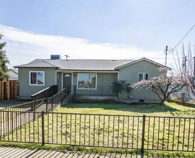 Main picture of 1281 Tomah Ave