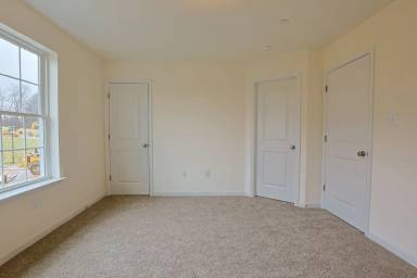 Main picture of 241 Holstein Dr