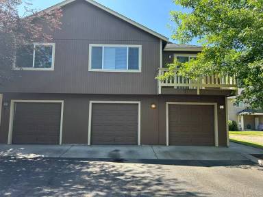 Main picture of 1933 SW Canyon Dr