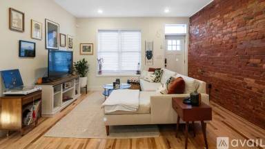 Main picture of 1806 Jackson St
