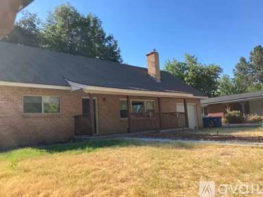 Main picture of 3517 N Woody Dr