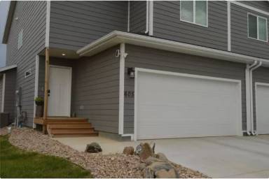 Main picture of 605 Copperfield Dr