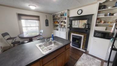 Main picture of 416 Olive St