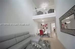 Main picture of 10748 NW 74th Ln