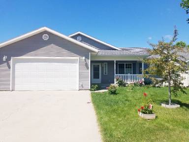 Main picture of 80 Sunset Ct