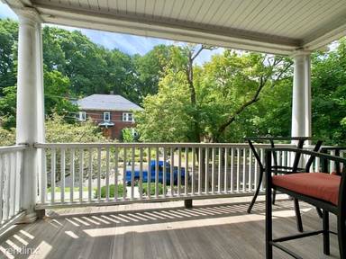 Main picture of 50 Westchester Rd