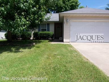 Main picture of 631 E Kathleen Ave