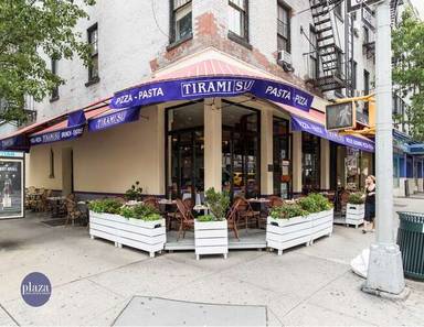 Main picture of 1425 3rd Ave
