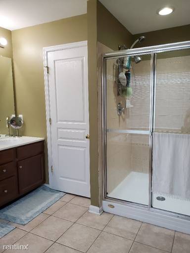 Main picture of 82 S Calder Way