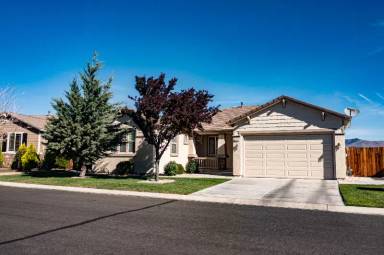 Main picture of 748 Grayhawk Dr