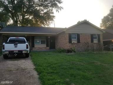 Main picture of 8367 Dottley Dr