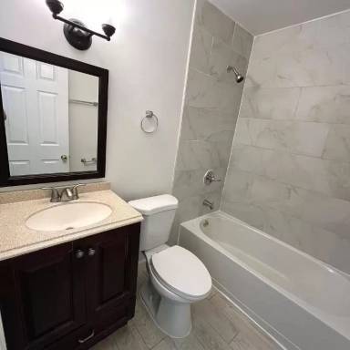 Main picture of 717 Euclid St NW