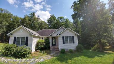 Main picture of 1819 Stone River Rd