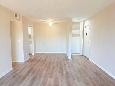 Main picture of 330 Orchard Trace Ln
