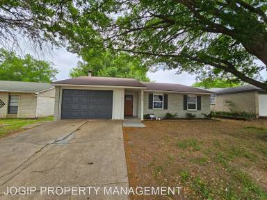 Main picture of 523 Cumberland Dr