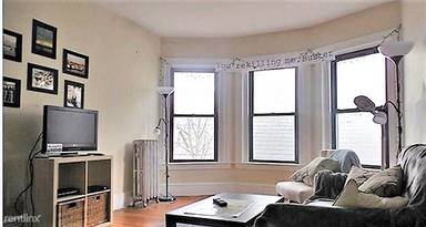 Main picture of 40 Cedar St