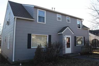 Main picture of 605 W Mechanic St