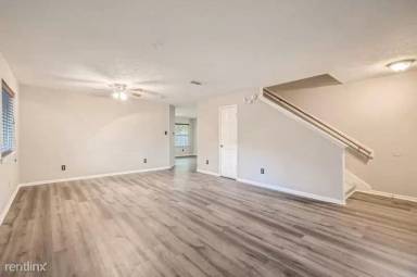 Main picture of 2731 Fox Pitt Rd