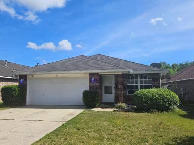 Main picture of 647 Mozingo Ln