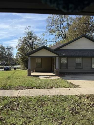 Main picture of 613 Flint St