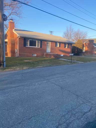 Main picture of 7352 Waldman Ave