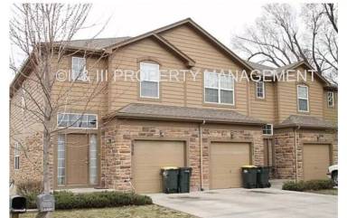 Main picture of 9934 W 87th Ter