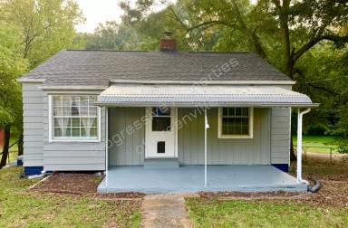 Main picture of 110 Irene Cir