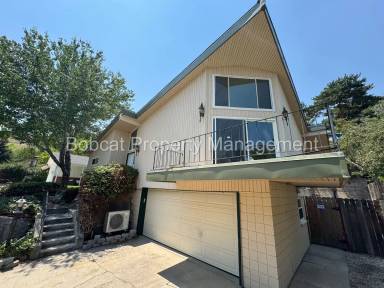 Main picture of 628 Highland St