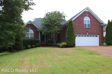 Main picture of 167 Grove Ln S