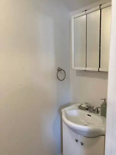 Main picture of 406 Yund St