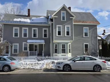 Main picture of 72 Warren St