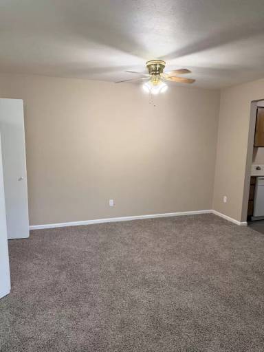 Main picture of 360 S Rosenberger Ave