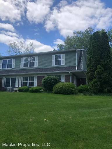 Main picture of 3201 S Piccadilly St