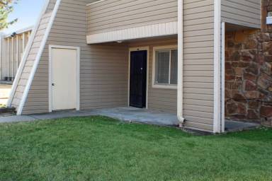Main picture of 7321 S Yale Ave