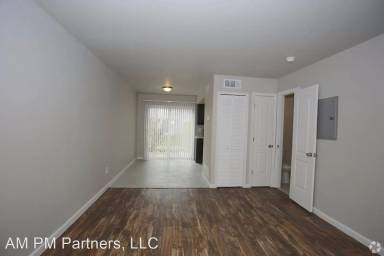 Main picture of Broadway Townhomes