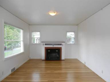 Main picture of 1625 N Killingsworth St