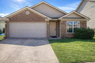 Main picture of 2020 Willis Dr