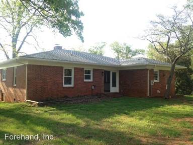 Main picture of 369 Smokey Hollow Rd