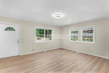 Main picture of 5322 SW Coronado St