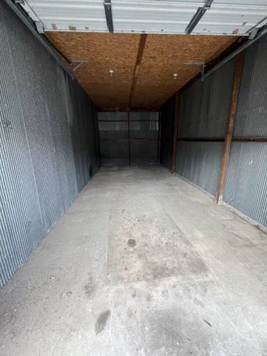Main picture of 214 Watson Ln