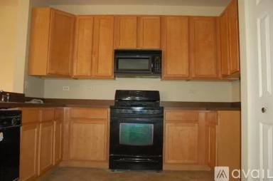 Main picture of 143 Springbrook Trl S