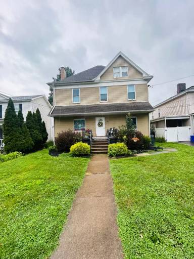 Main picture of 439 College Ave