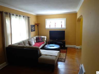 Main picture of 214 Norton St