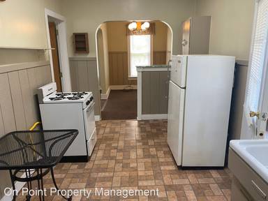 Main picture of 230 N 8th St