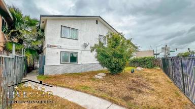 Main picture of 1316 E California Ave