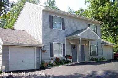 Main picture of 1297 N Main St