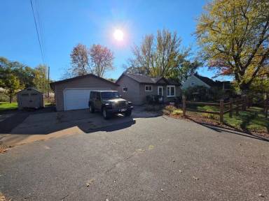 Main picture of 2451 Harrison St