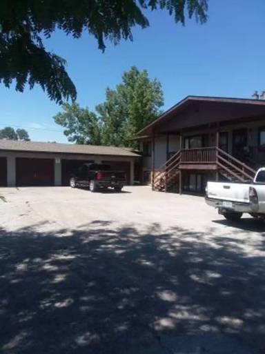Main picture of 405 S 19th Ave